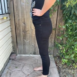 Gloria Vanderbilt “Avery” Pants